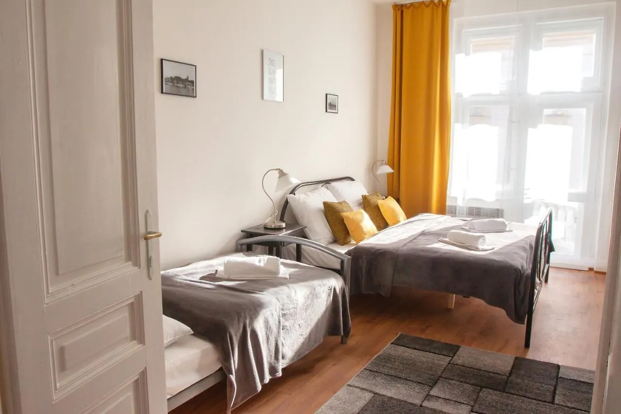 Lucky Angel Apartments In Prag