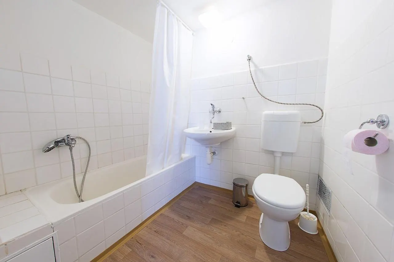 Lucky Angel Apartments In Prag Tjekkiet